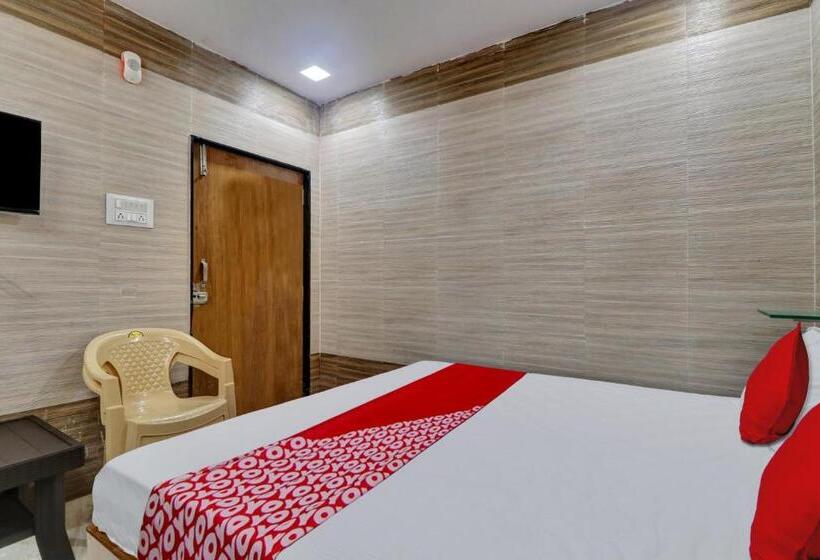 בית מלון כפרי O Vallabha Residency