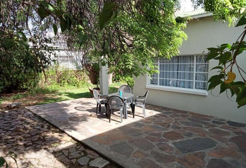 펜션 7 On Grey Guesthouse