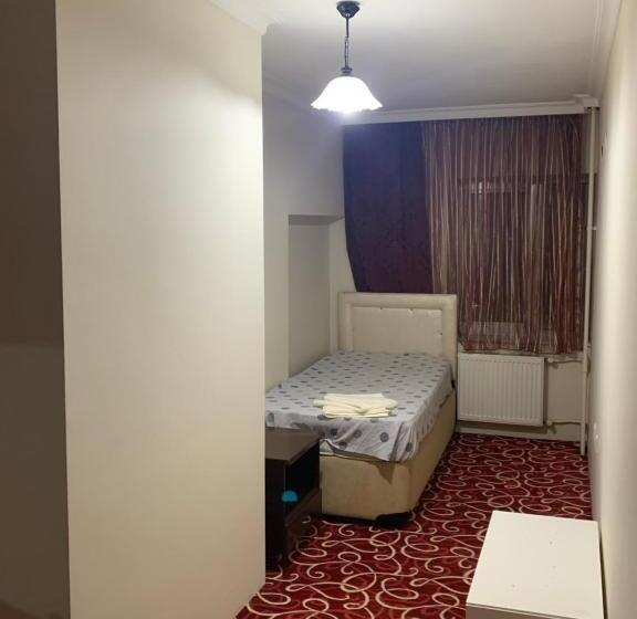 بنسيون Altunlar Erkek ögrenci Yurdu