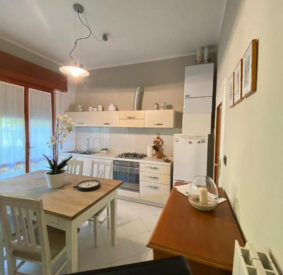 ペンション Arcobalenotoscano Convivio