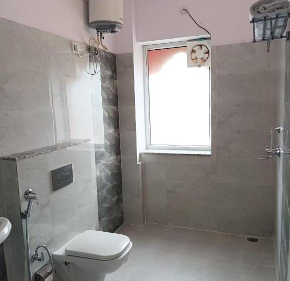 بنسيون Balaji Guest House