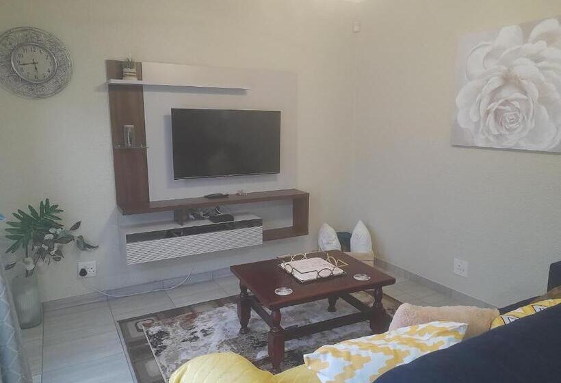 Pension Chappel Hide Out