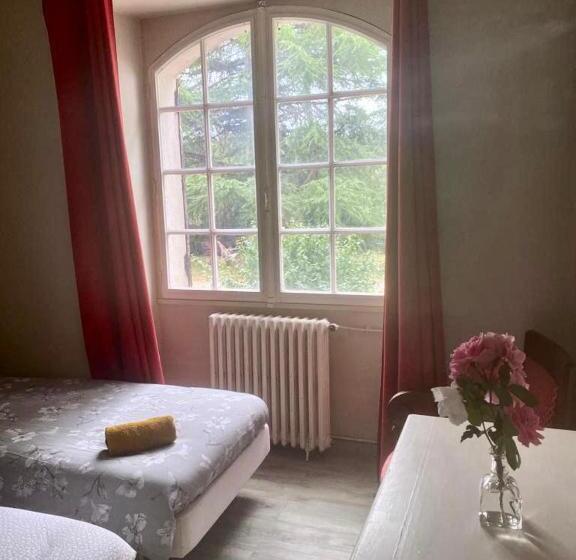 بنسيون Domaine De Labèque