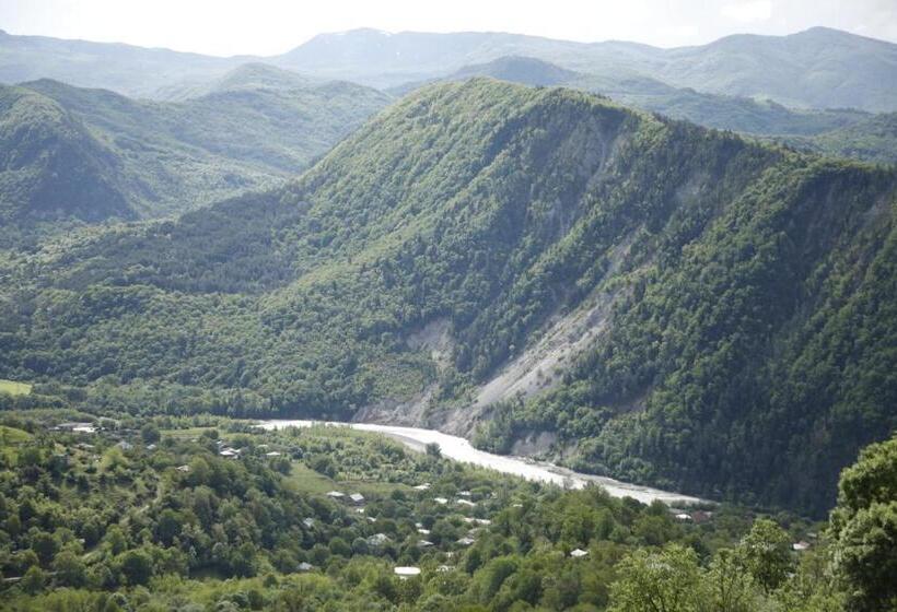 پانسیون Gentry House