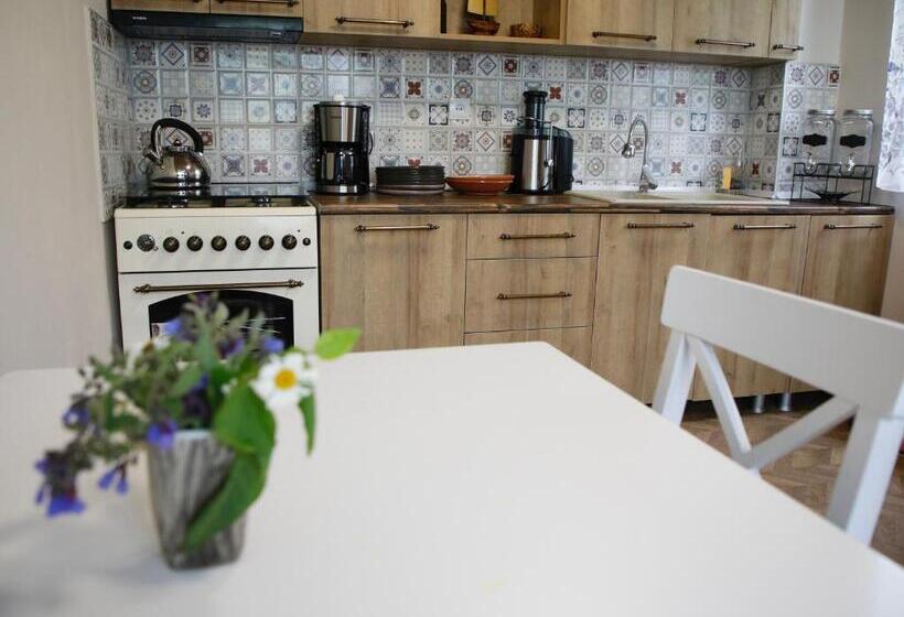 پانسیون Gentry House