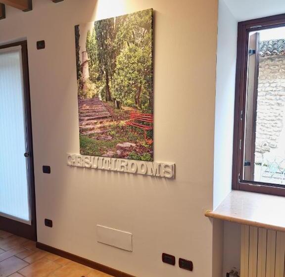 膳宿费 Gesuitirooms