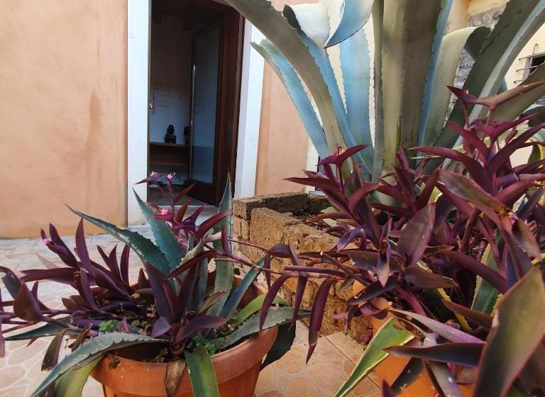 膳宿费 Gesuitirooms