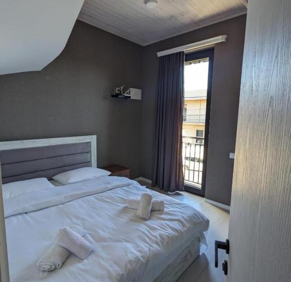 پانسیون Guesthouse Chrdili