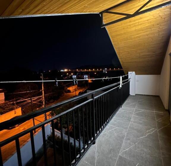 پانسیون Guesthouse Chrdili