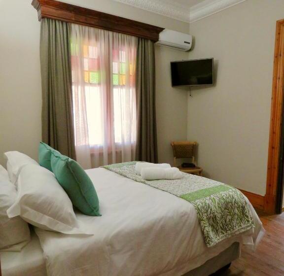 פנסיון Marquard Guesthouse