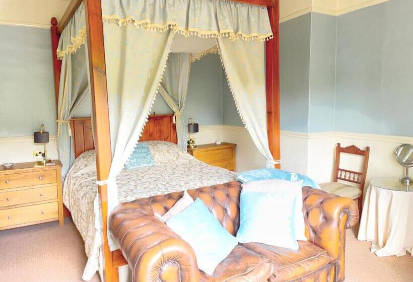 بنسيون Portland House