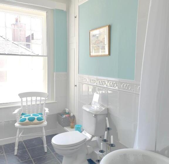 بنسيون Portland House