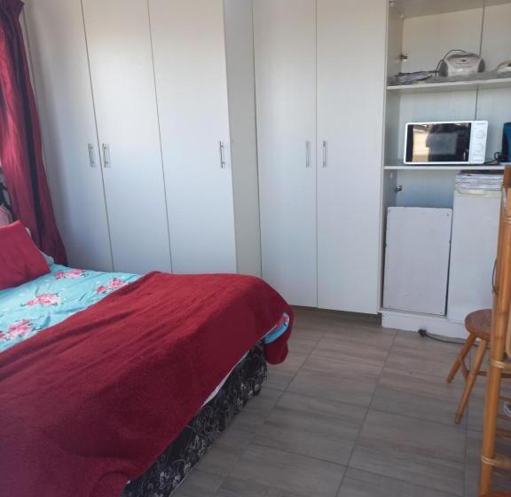 بنسيون Ridge Way