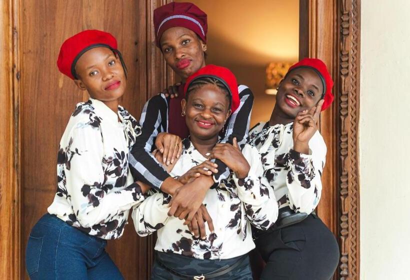 פנסיון Shivo Guest House