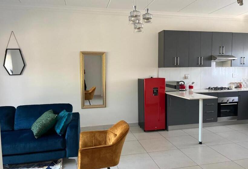 بنسيون Stylish Apartment