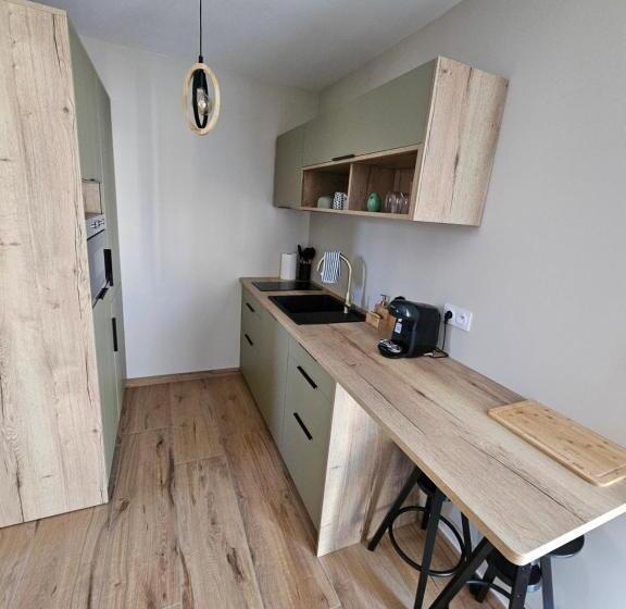 ペンション The Pool House