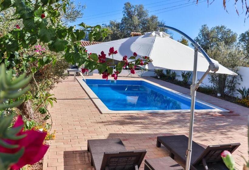 Пансион Villa Fuseta 102 T