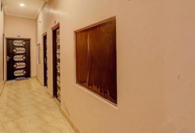 Spot On Siddharth Hotel And Restaurant