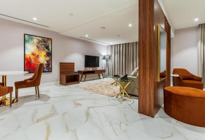 فندق رويال دايموند الفندقية