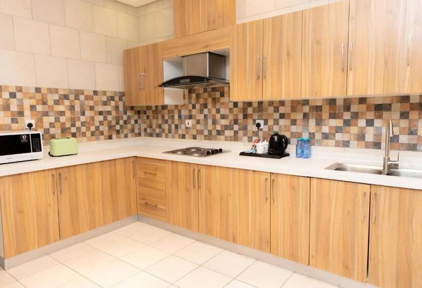 أيام للشقق المخدومة