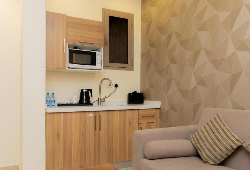 أيام للشقق المخدومة