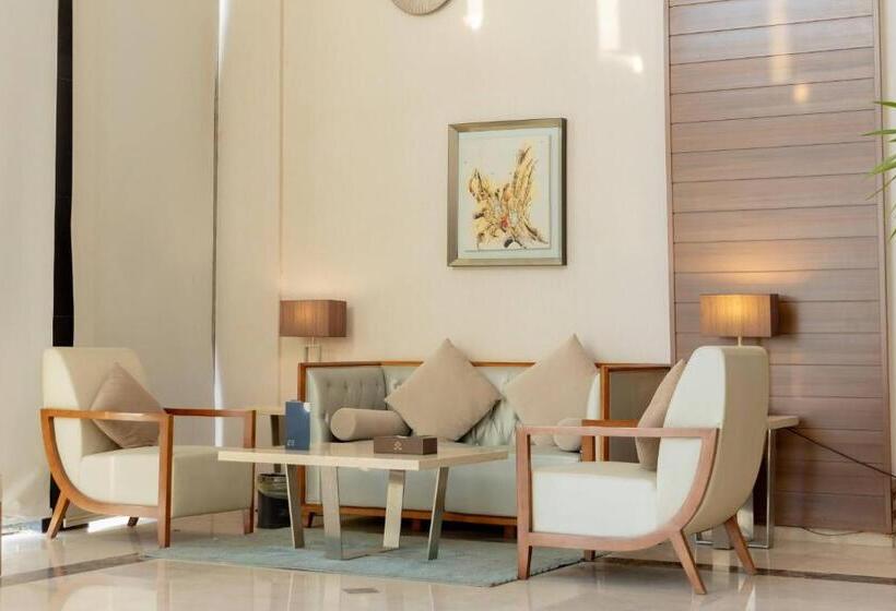 أيام للشقق المخدومة