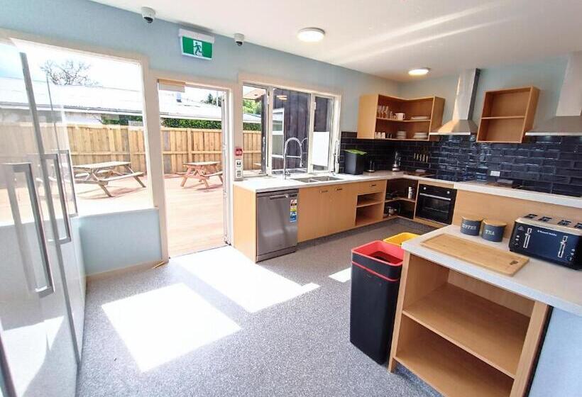 Adventure Wanaka Hostel