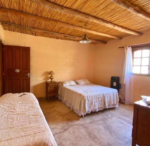 호스텔 Hosteria Castillos De Huichaira