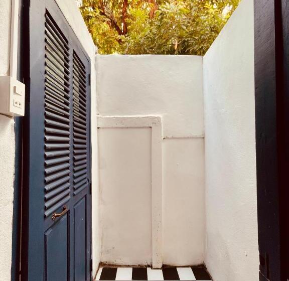 فندق صغير The Jam