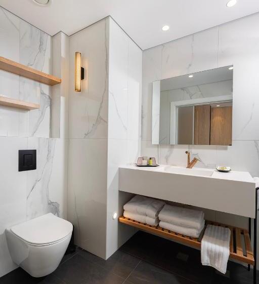 Almond Hotel Adults Only