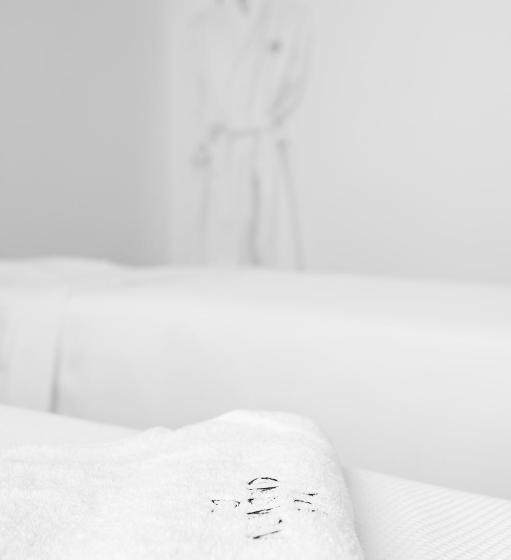 Almond Hotel Adults Only