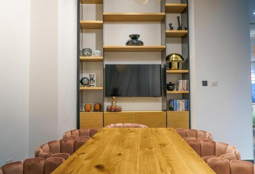 Almond Hotel Adults Only