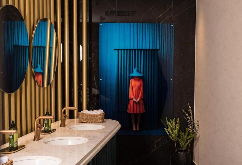 Almond Hotel Adults Only