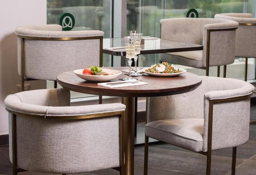 Almond Hotel Adults Only