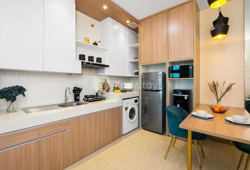 Aparthotel By Kozystay Tebet