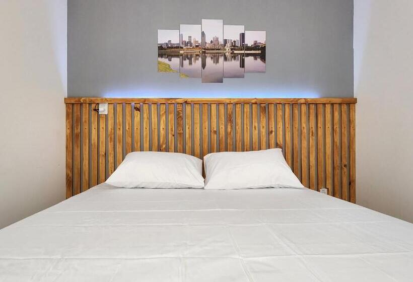 مبيت وإفطار Casa & Chalés Do Quebec