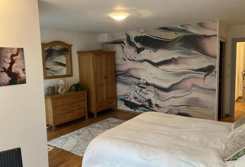 Bed and Breakfast Chez Phil