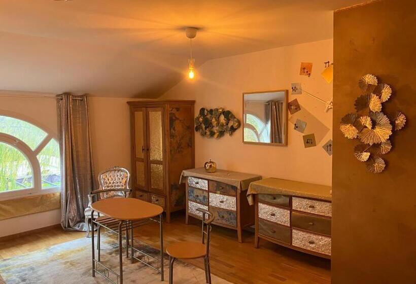 Bed and Breakfast Chez Phil