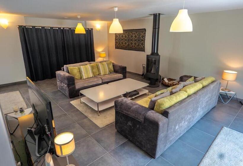 ベッドアンドブレックファースト Chez Phil