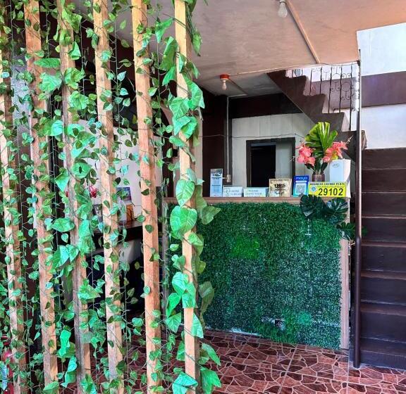 تختخواب و صبحانه Close To The Airport, City Center, Accessible   Amancio S New Extension