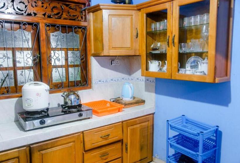 مبيت وإفطار Kadolana Villa