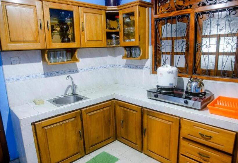 مبيت وإفطار Kadolana Villa