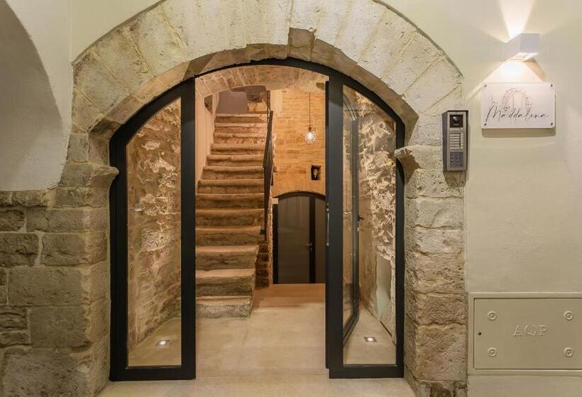 Bed and Breakfast La Maddalena Suite & Rooms