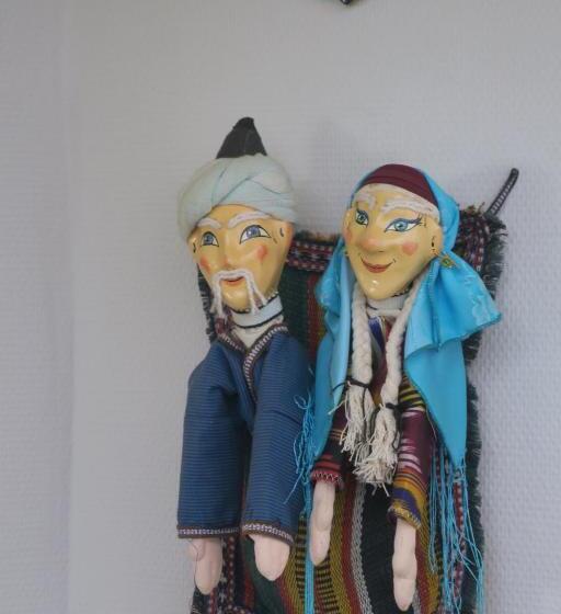 مبيت وإفطار Tombe La Nèfle