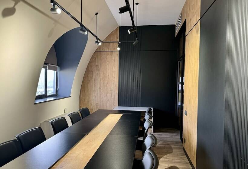 Bentley Hotel Tashkent