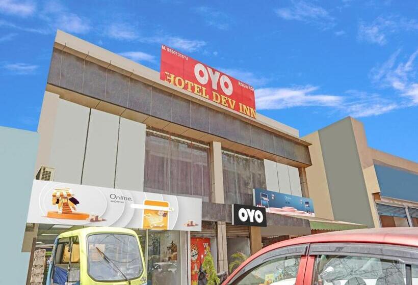 Collection O 81278 Hotel Rn Residency