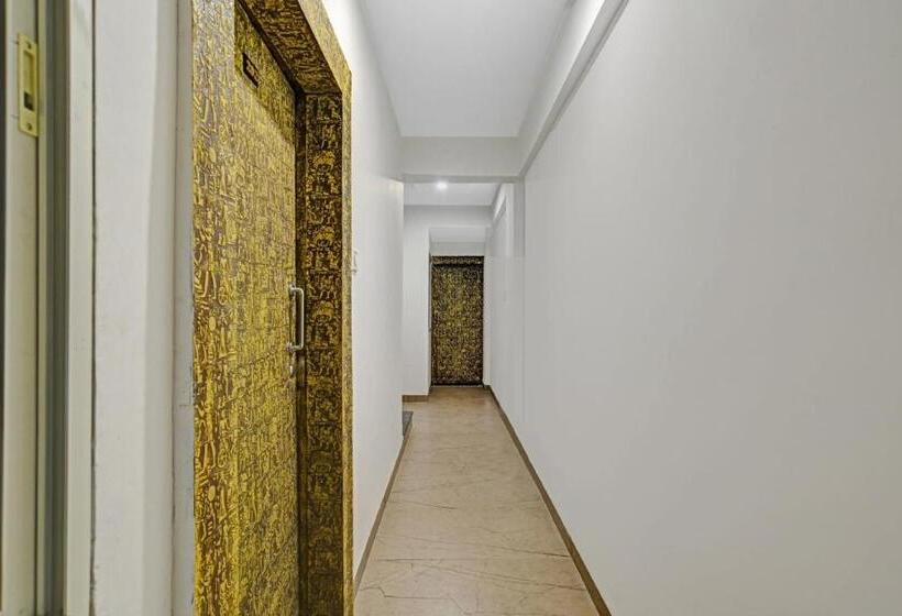 Collection O Hotel Blue Diamond