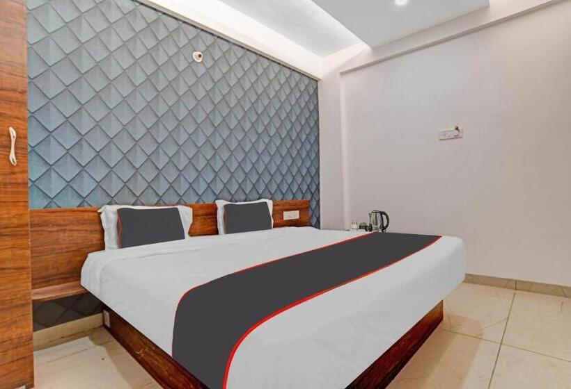 Collection O Hotel Blue Diamond