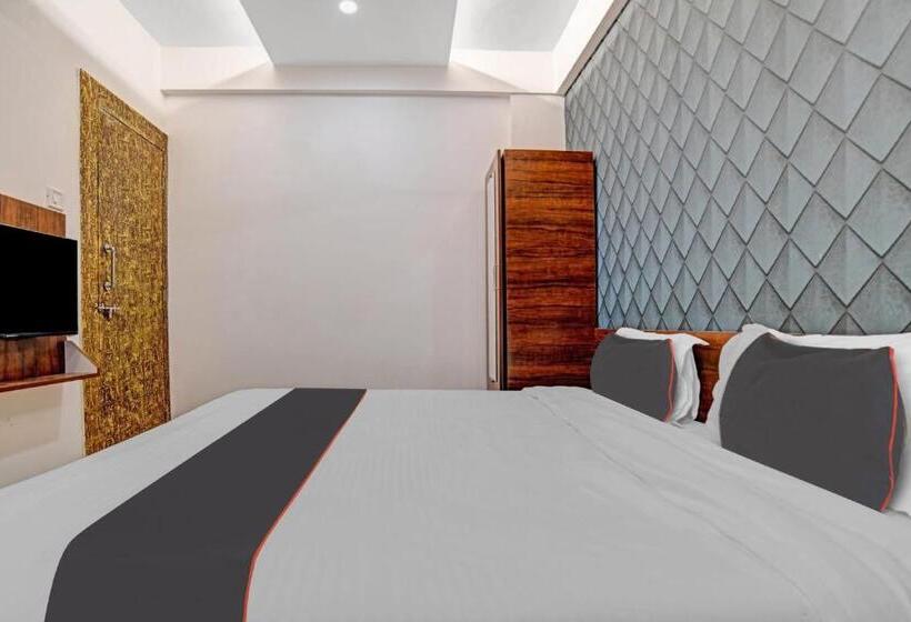 Collection O Hotel Blue Diamond