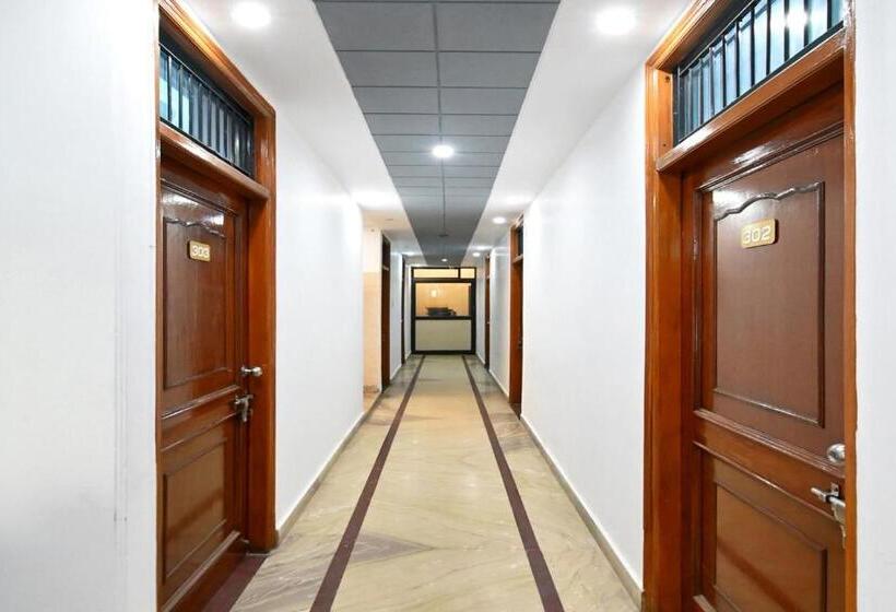 Flagship Hotel Crush On